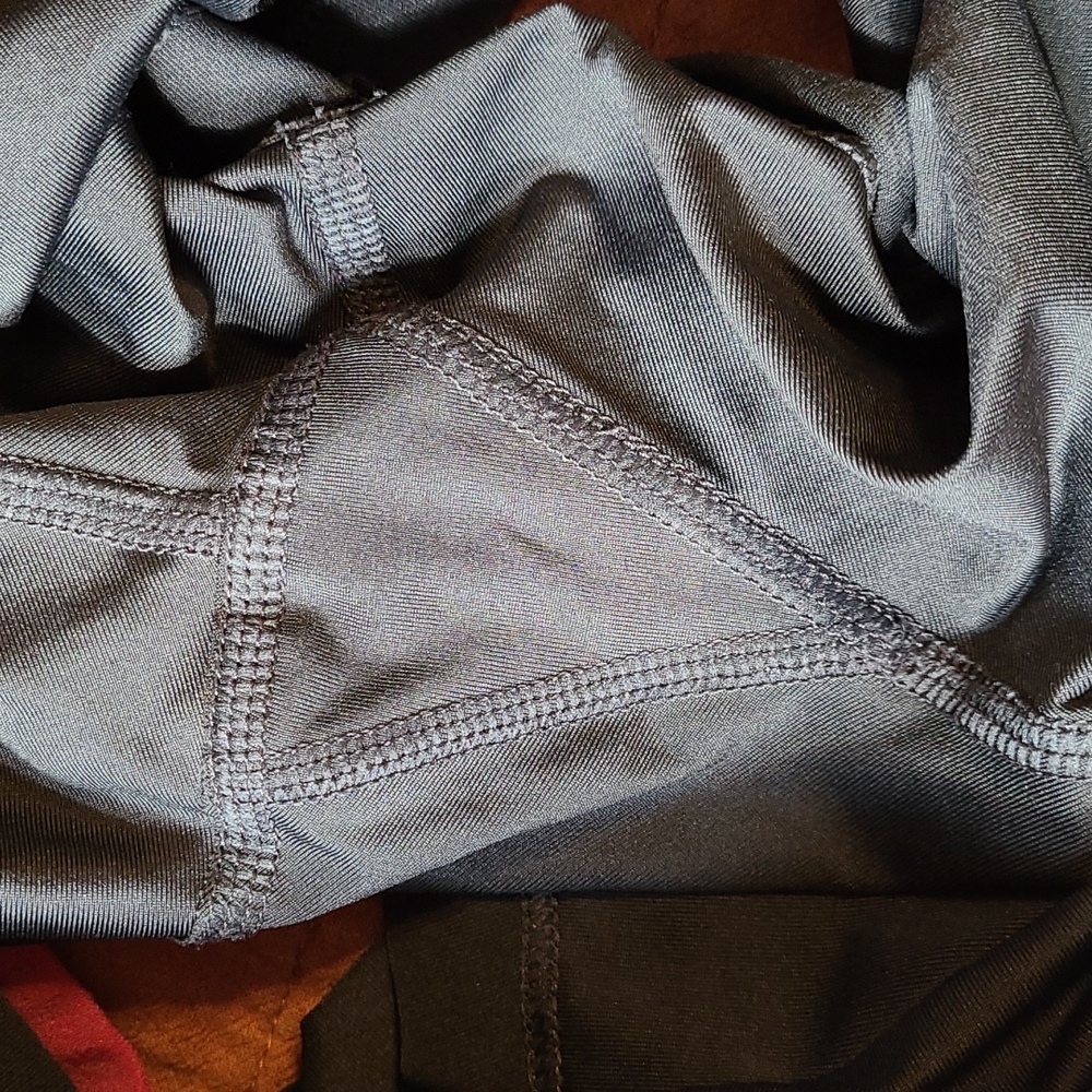 Nike dri-fit shorts size medium - Picture 7 of 9